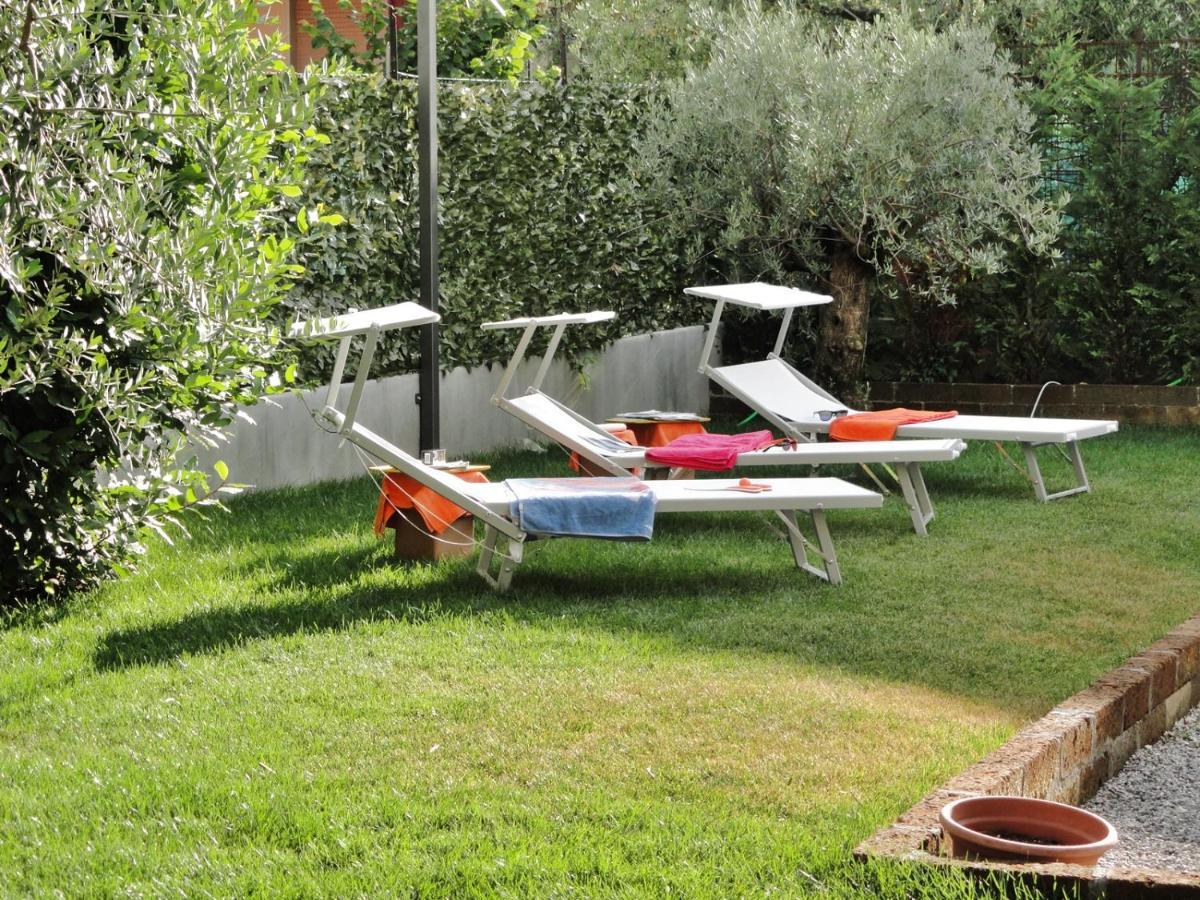Villa Donne Del Lago Vittoria 살로 외부 사진