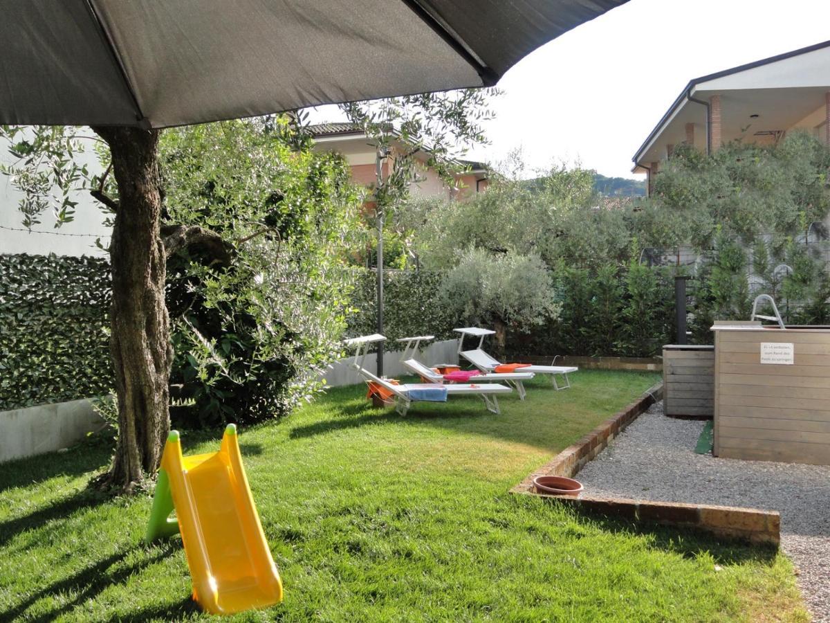 Villa Donne Del Lago Vittoria 살로 외부 사진