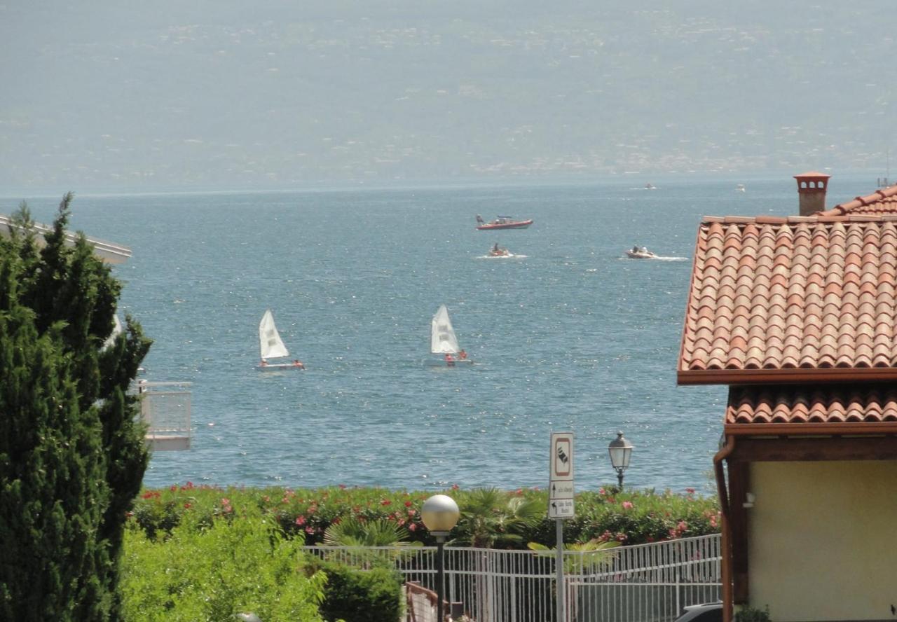 Villa Donne Del Lago Vittoria 살로 외부 사진